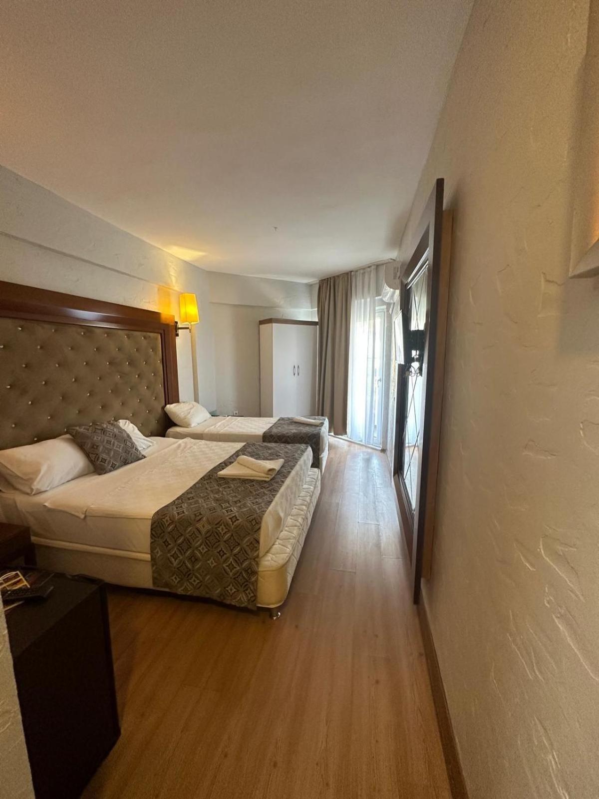 Dionisus Hotel Lara Antalya Exterior foto