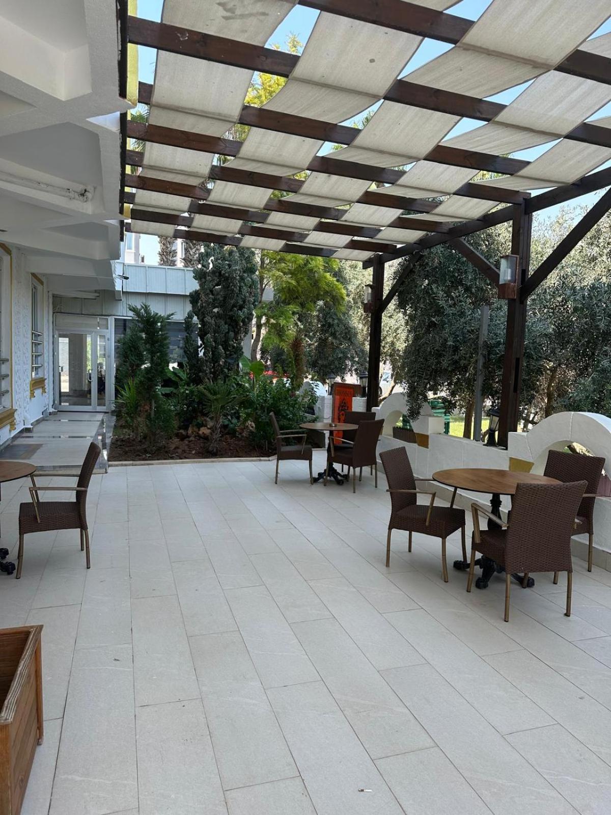 Dionisus Hotel Lara Antalya Exterior foto
