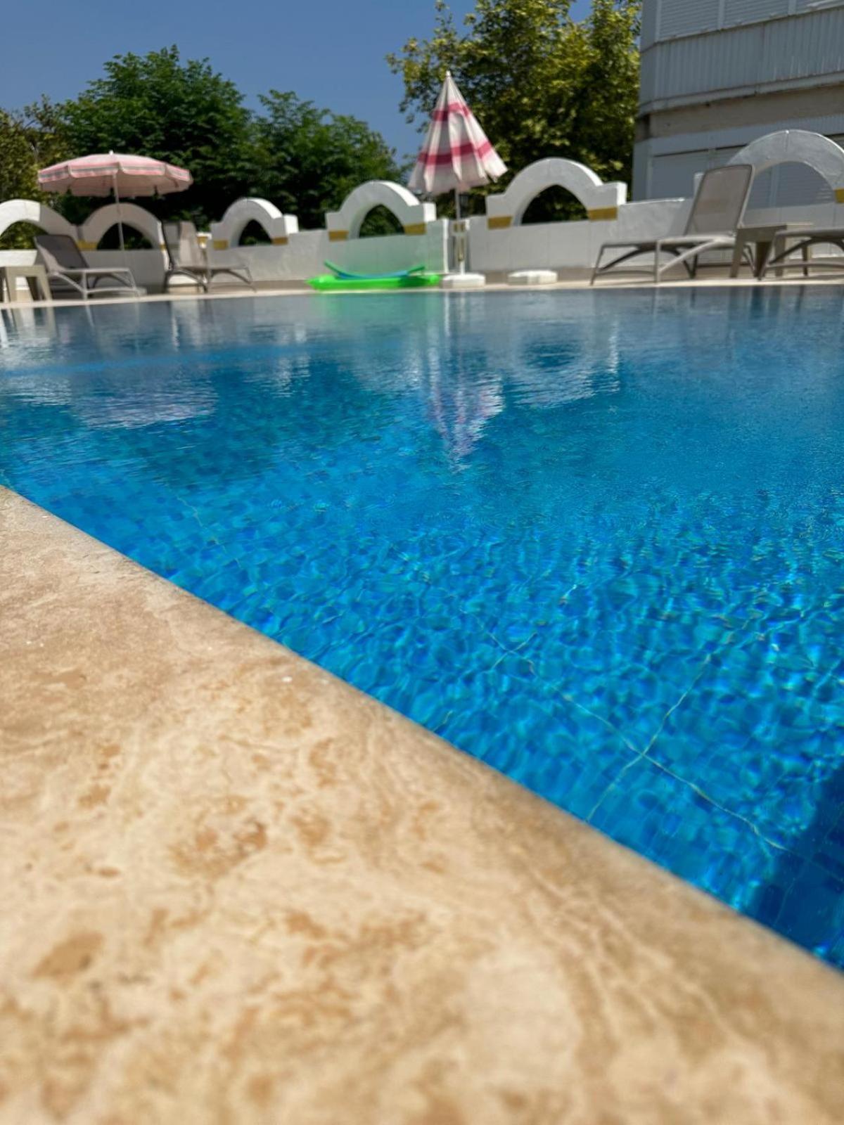 Dionisus Hotel Lara Antalya Exterior foto
